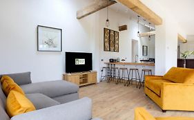 Hastings Retreat Rural Barn Conversions With Private Lake
